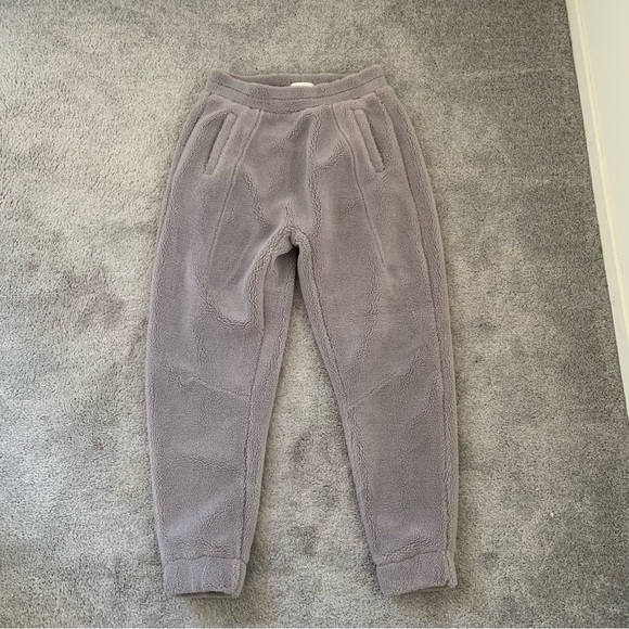 EUC BASIN + RANGE SHERPA FLEECE JOGGERS - Picture 2 of 4